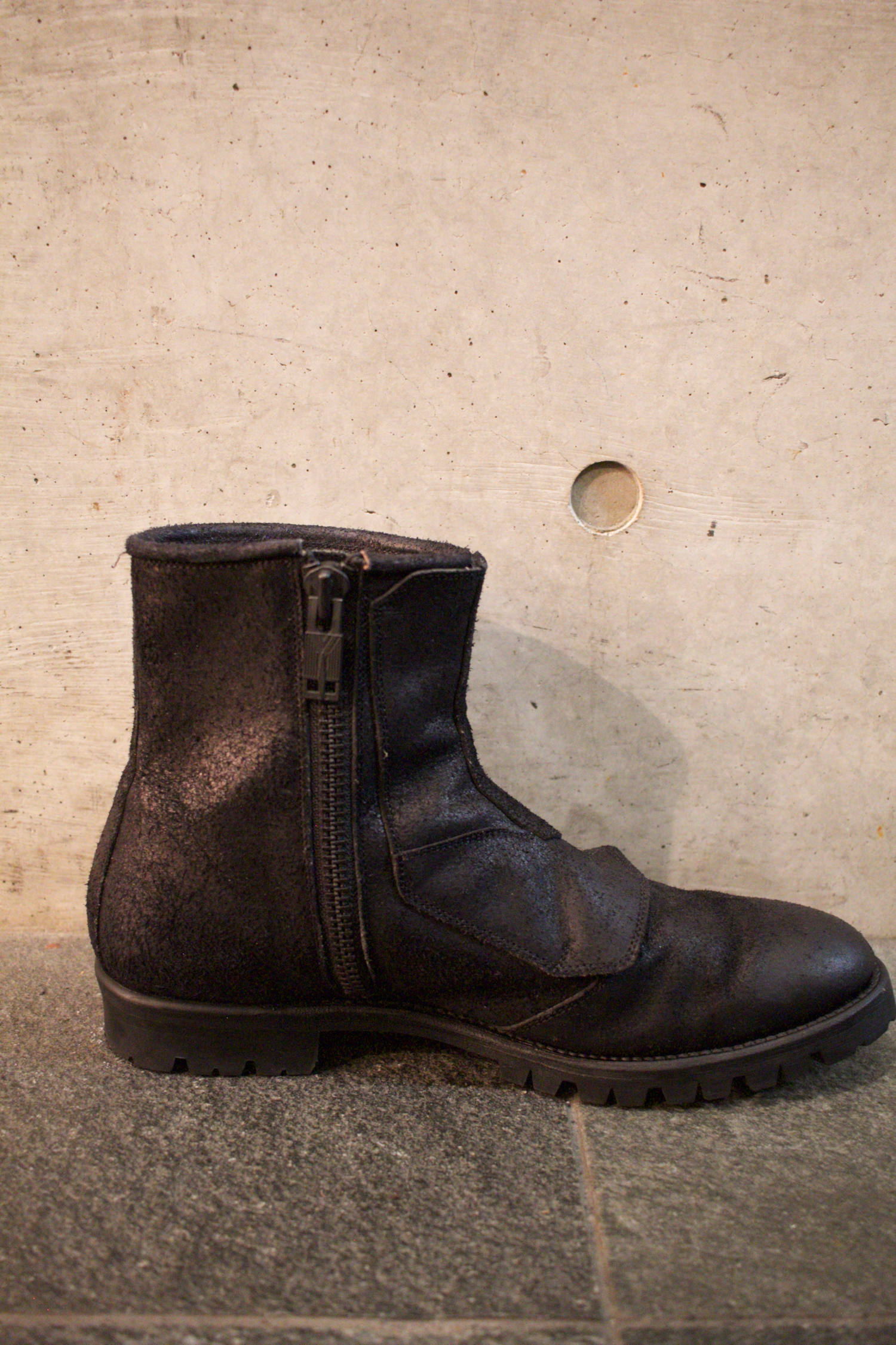 blackmeans - 945-74GB09-2 (BLACK SUEDE) | HAZE
